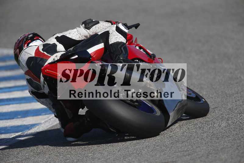 /Archiv-2024/02 29.01.-02.02.2024 Moto Center Thun Jerez/Gruppe gelb-yellow/backside